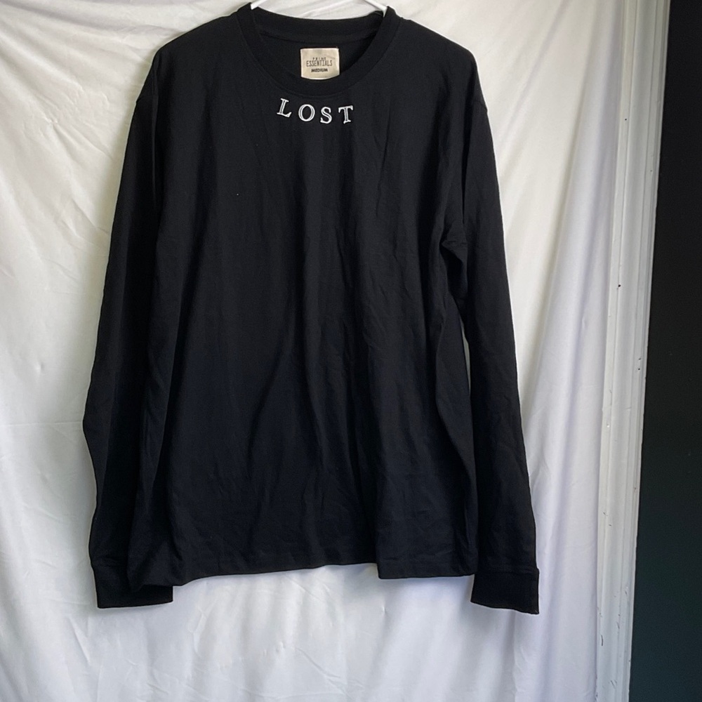 Prime Essentials Men's Lost Classic Black Long Sleeve Tee